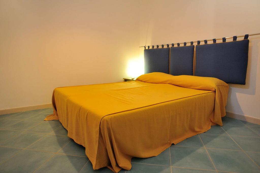 Casa Vacanze Metrosideros ซานวิโต โลคาโป ภายนอก รูปภาพ