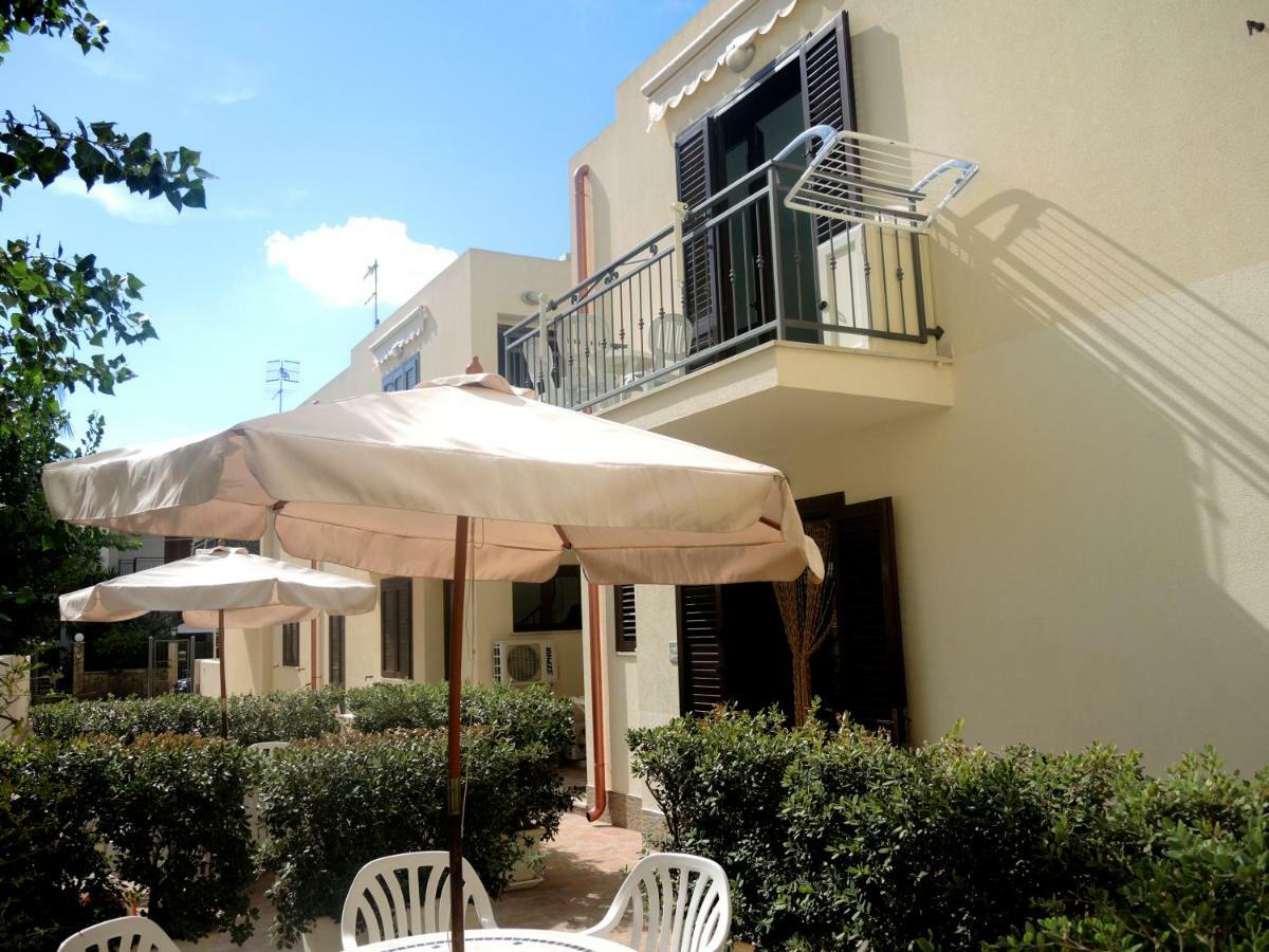 Casa Vacanze Metrosideros ซานวิโต โลคาโป ภายนอก รูปภาพ